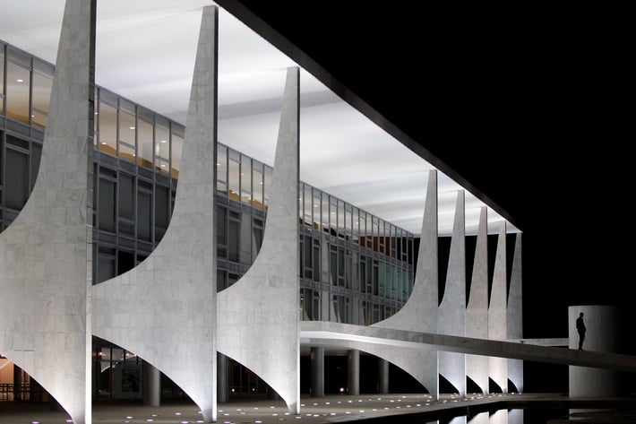 arquitetura brasilia.jpg