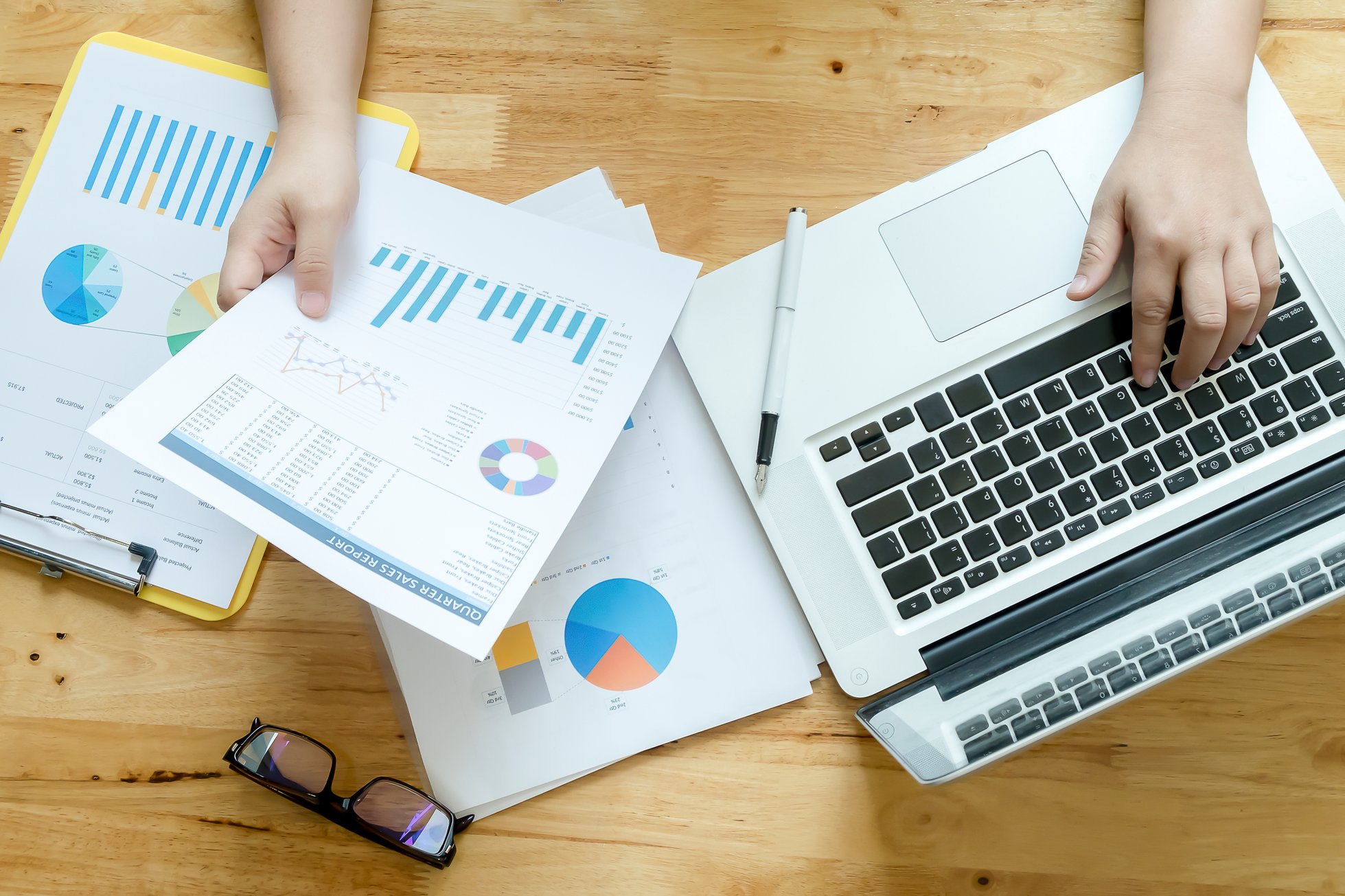 O que faz um contador? Entenda como está o mercado e o salário para esse profissional