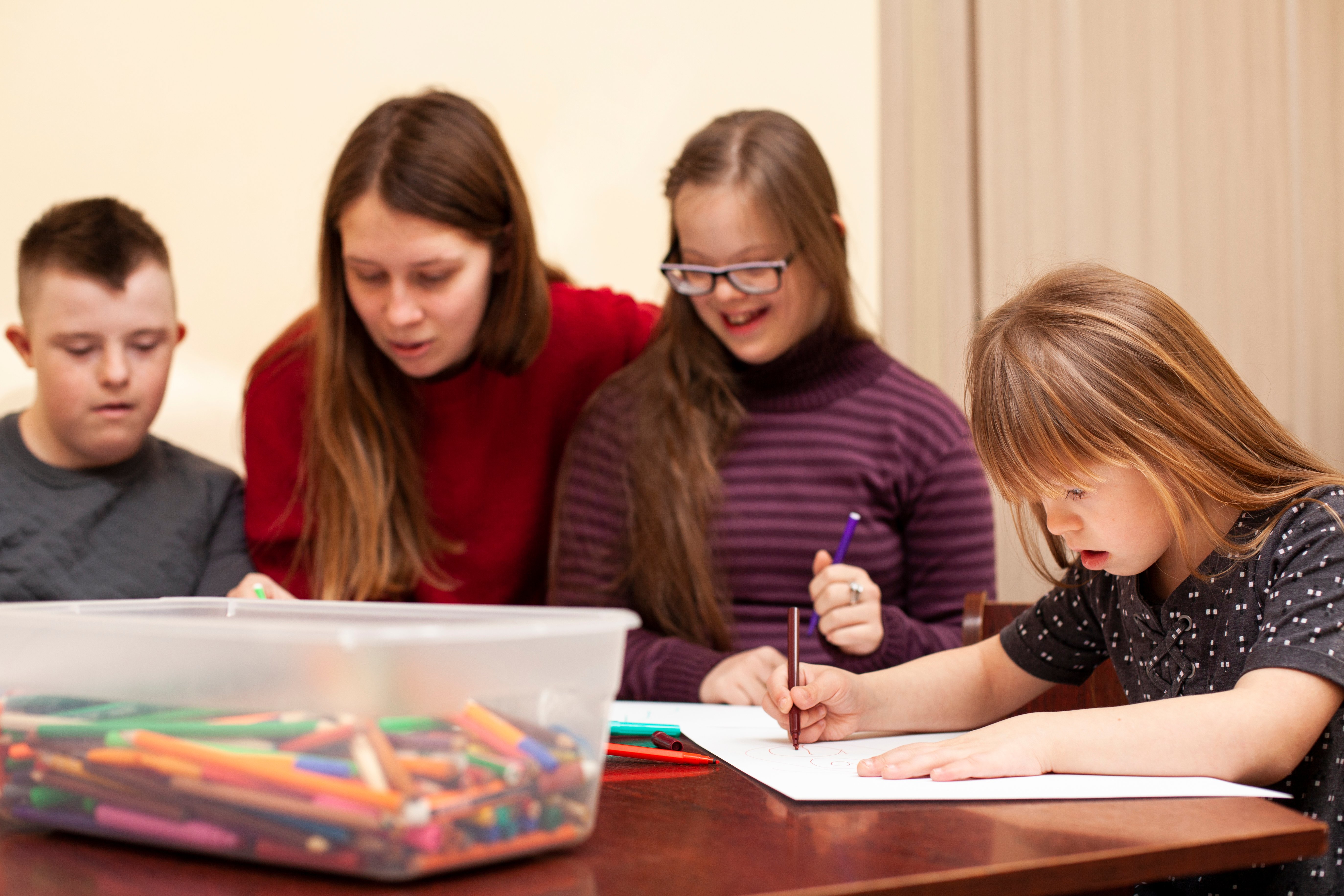 drawing-workshop-with-children-with-down-syndrome